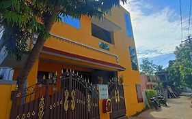 Le Escape Homey Inn